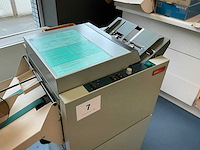 Océ 80 manuele plooi- en nietmachine - afbeelding 4 van  7