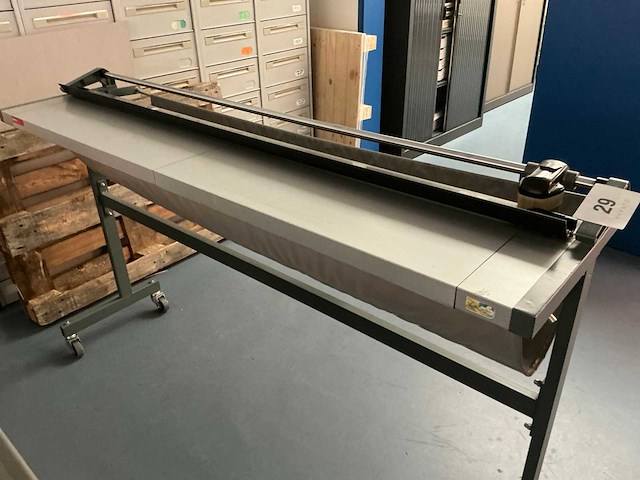 Océ 913 snijmachine - afbeelding 2 van  6