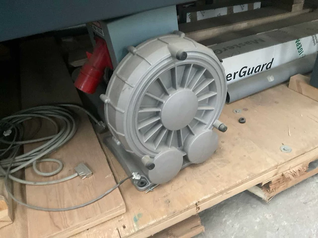 Océ arizona t220 flatbedprinter uv - afbeelding 10 van  10