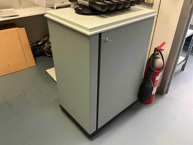 Océ metalen mobiele kast (2x) - afbeelding 3 van  7