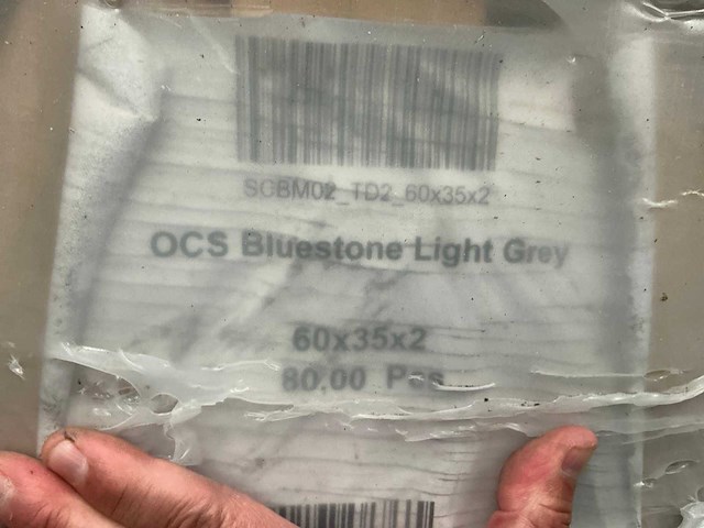 Ocs bluestone light grey natuursteen tegel (80x) ca 48 lm - afbeelding 1 van  4