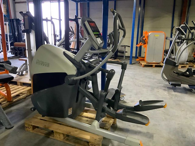 Octane x tone elliptical crosstrainer - afbeelding 4 van  5