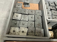 Octanorm doppelboden combinatielot modulaire beursstandvloer - afbeelding 7 van  8