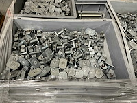 Octanorm doppelboden combinatielot modulaire beursstandvloer - afbeelding 8 van  8