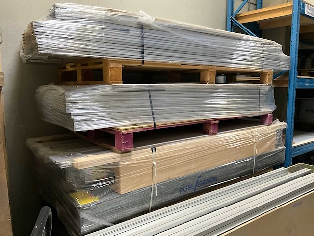 Octanorm maxima standenbouw grote partij aluminium systeem - afbeelding 10 van  27