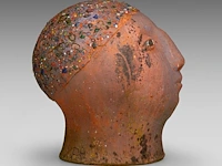 Odile kinart (1945), terracotta head 30 cm. (11.81 in.) - afbeelding 5 van  7