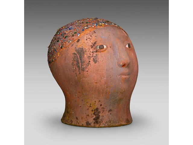 Odile kinart (1945), terracotta head 30 cm. (11.81 in.) - afbeelding 6 van  7