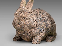 Odile kinart (1945), three rabbits, terracotta smallest: 32 x 40 cm. (12.59 x 15 3/4 in.), tallest: 47 x 55 cm. (18 1/2 x 21.64 in.) - afbeelding 12 van  19