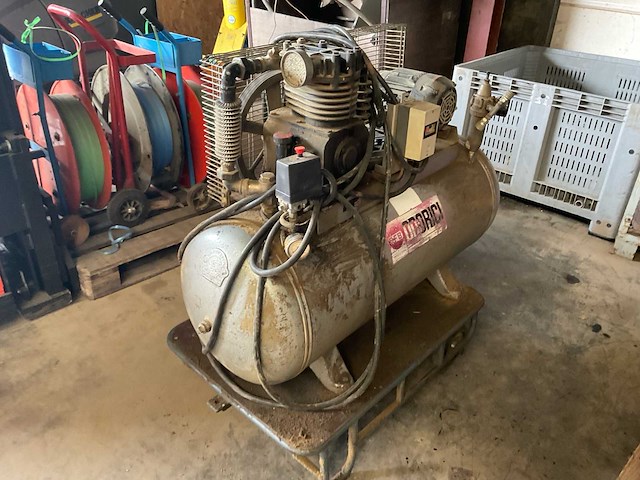 Odorici 400r hogedrukcompressor - afbeelding 1 van  6