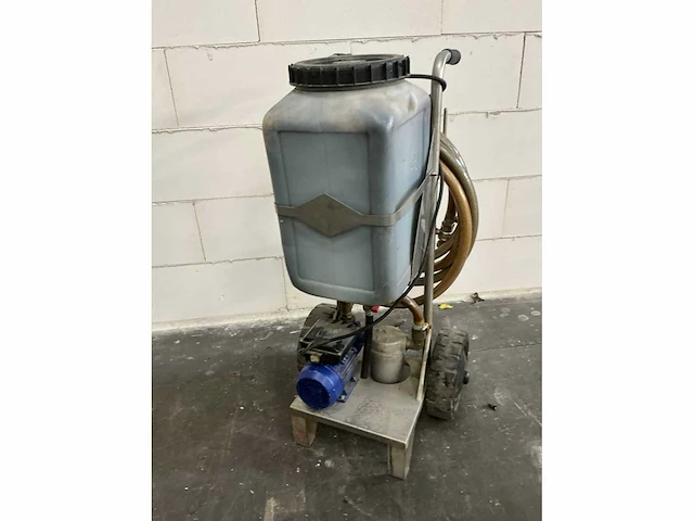 Oeg geratebau d-31840 vul- en spoelstation (2x) - afbeelding 6 van  8