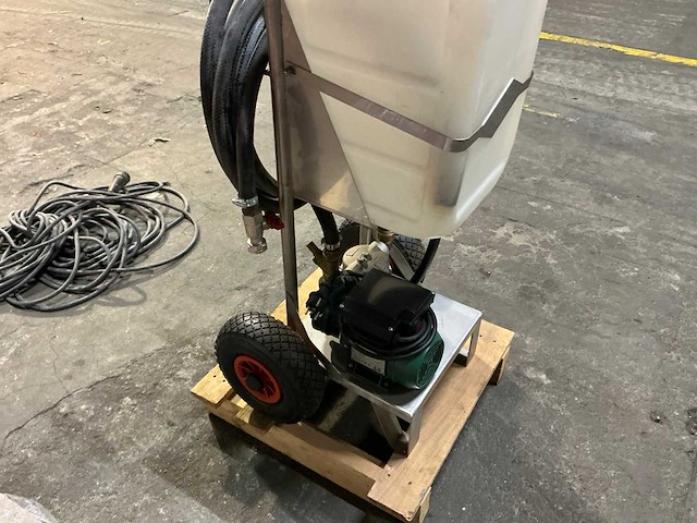 Oeg mobiel solar spoelstation - afbeelding 5 van  5