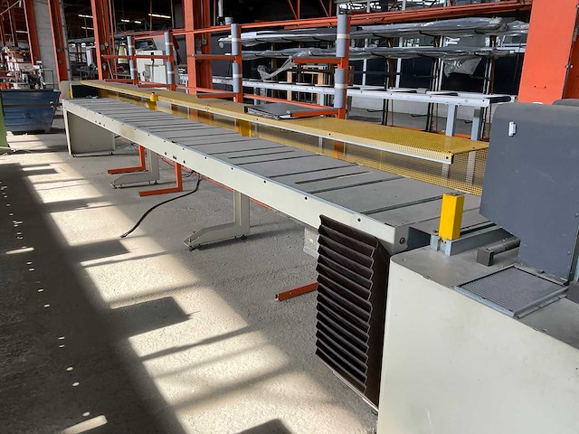 Oemme semi-automatische productielijn - afbeelding 4 van  15