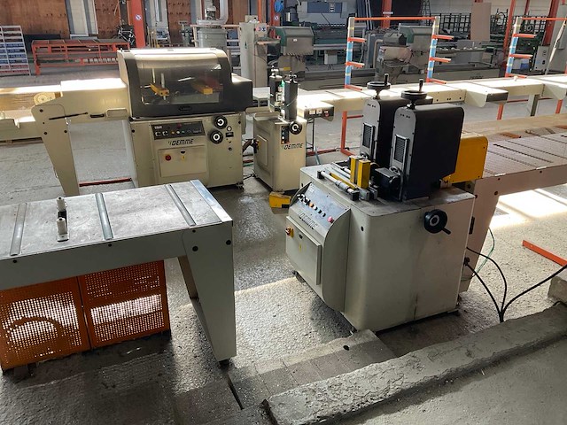 Oemme semi-automatische productielijn - afbeelding 6 van  15