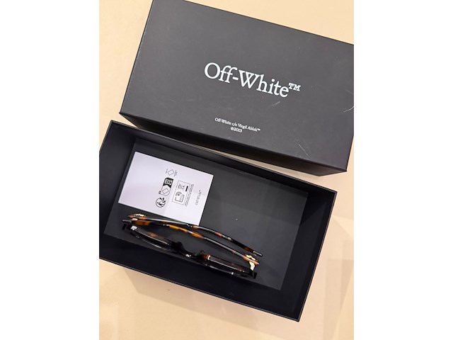 Off white zonnebril - afbeelding 2 van  3