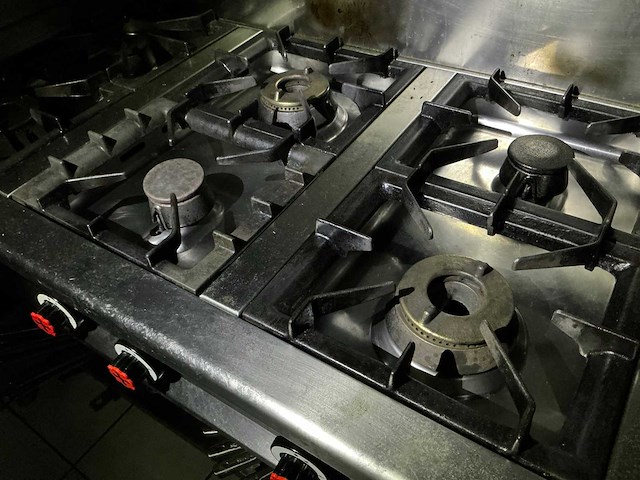 Offcar 6-pits gasvuur - afbeelding 2 van  2