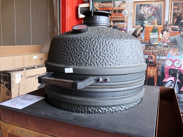 Ofyr kamado table corten 75 pro + bbq - afbeelding 7 van  13