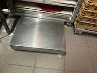 Ohaus defender 3000 vloerweegschaal - afbeelding 3 van  4