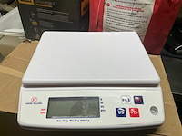 Ohaus defender 3000 vloerweegschaal - afbeelding 4 van  4