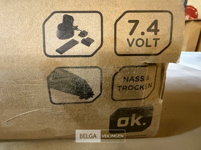 Ok. handstofzuiger (kruimeldief) - afbeelding 2 van  3