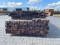 Okan hardhouten onderliggers geschaafd 3050-3350x57x42mm (204x) - afbeelding 3 van  3