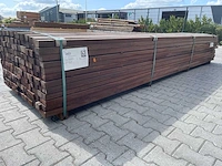 Okan hardhouten onderliggers geschaafd 3950x57x42mm (102x) - afbeelding 2 van  3