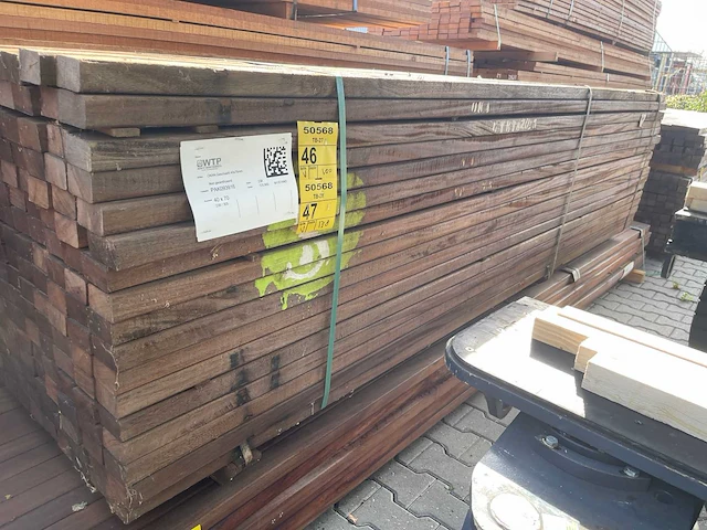 Okan hardhouten regels geschaafd 3050x70x40mm (100x) - afbeelding 1 van  3