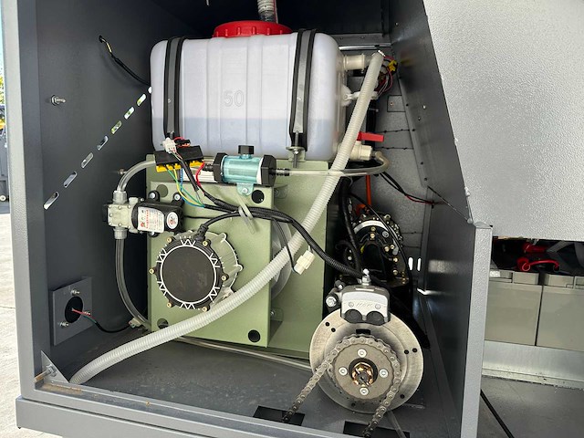 Okg - 2025 - dy-1400p - zelfrijdende veegmachine - afbeelding 10 van  22