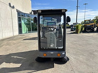 Okg - 2025 - dy-1400p - zelfrijdende veegmachine - afbeelding 12 van  22