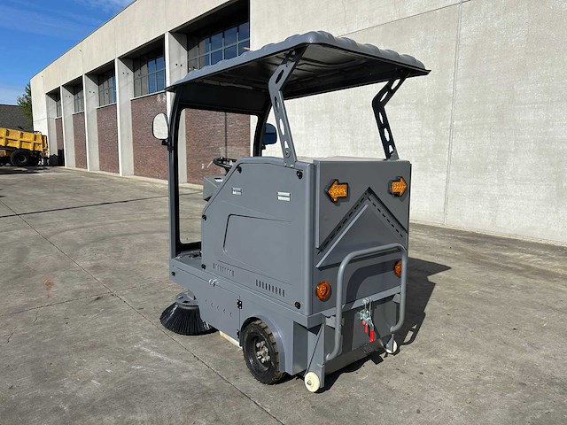 Okg - 2025 - dy-1400p - zelfrijdende veegmachine - afbeelding 20 van  22