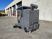 Okg - 2025 - dy2000 - straatveegmachine - afbeelding 15 van  15