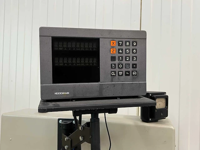 Okuma ls450 draaibank - afbeelding 8 van  10
