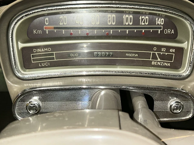 Oldtimer fiat 1100 - afbeelding 33 van  52