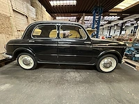 Oldtimer fiat 1100 - afbeelding 34 van  52