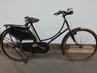 Oldtimer fiets jaren 30 - afbeelding 2 van  9