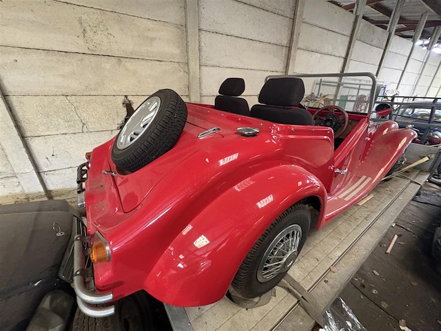 Oldtimer no papers - afbeelding 12 van  17