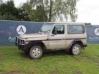 Oldtimer suv mercedes-benz 250gd diesel 84pk 1987 (marge) - afbeelding 1 van  1