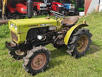 Oldtimer tractor - afbeelding 1 van  18