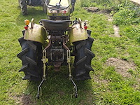 Oldtimer tractor - afbeelding 13 van  18
