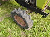 Oldtimer tractor - afbeelding 16 van  18