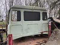 Oldtimercabine 421/406 - afbeelding 6 van  8