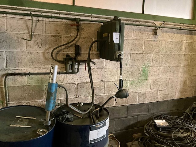 Olie slanghaspel - afbeelding 2 van  5