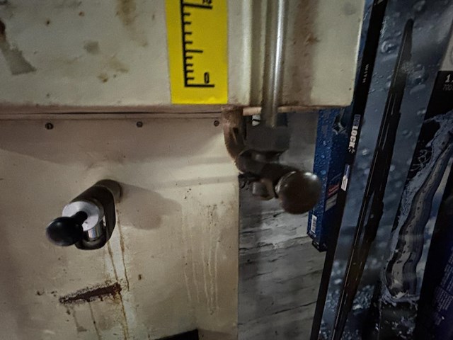 Olieaftakvat - afbeelding 3 van  4