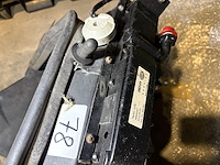 Oliekoeler 964 - afbeelding 3 van  4