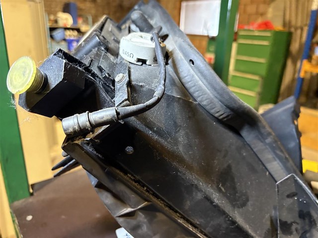 Oliekoeler porsche 964 - afbeelding 2 van  6