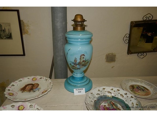 Olielamp in blauw glas - afbeelding 1 van  1
