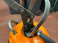 Oliepomp - afbeelding 2 van  3