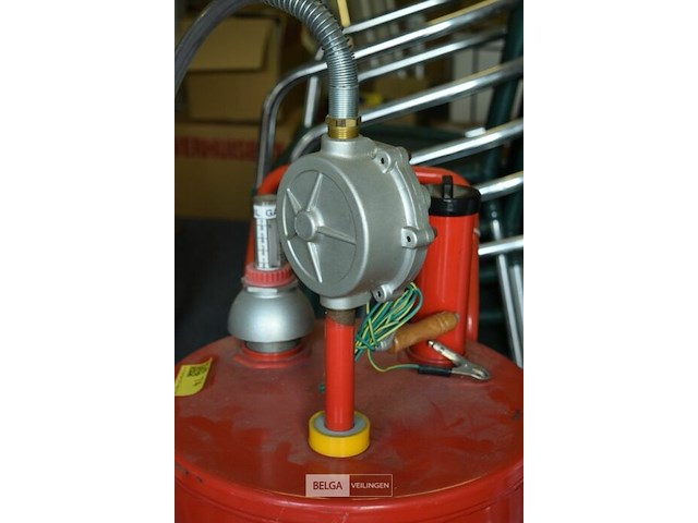 Oliepomp - afbeelding 2 van  5