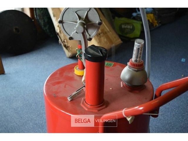 Oliepomp - afbeelding 2 van  5