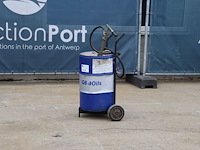 Oliepompwagen q8 oils - afbeelding 1 van  1