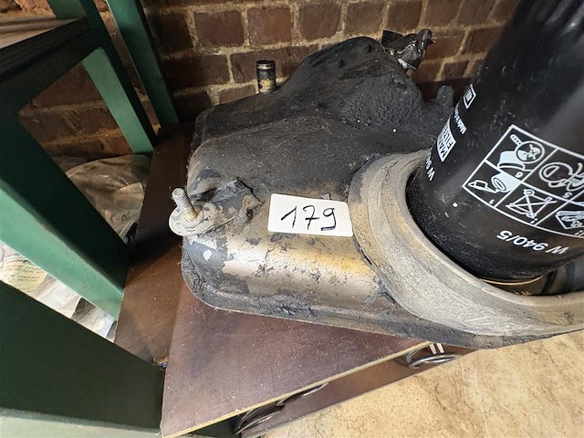 Olietank 3,2 - afbeelding 1 van  4